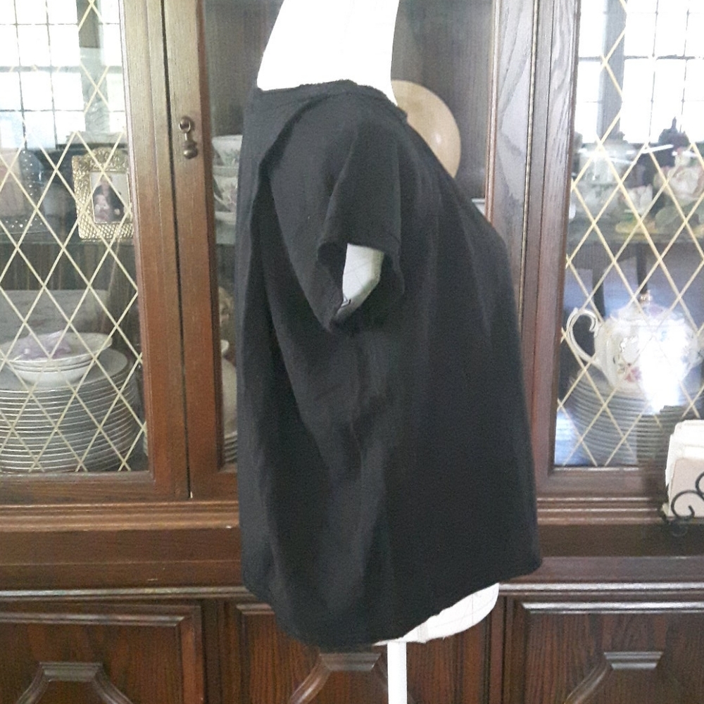 Size S Satva short sleeve black sweater - Picture 4 of 9